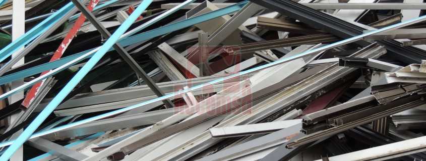Chatarra aluminio de perfil lacado en Recemsa
