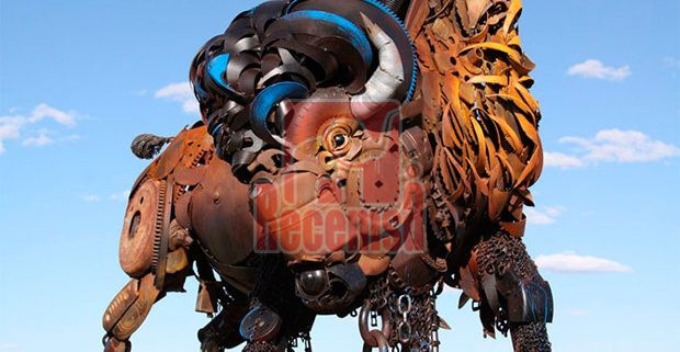 esculturas metálicas hechas con chatarra elaborada por john lopez