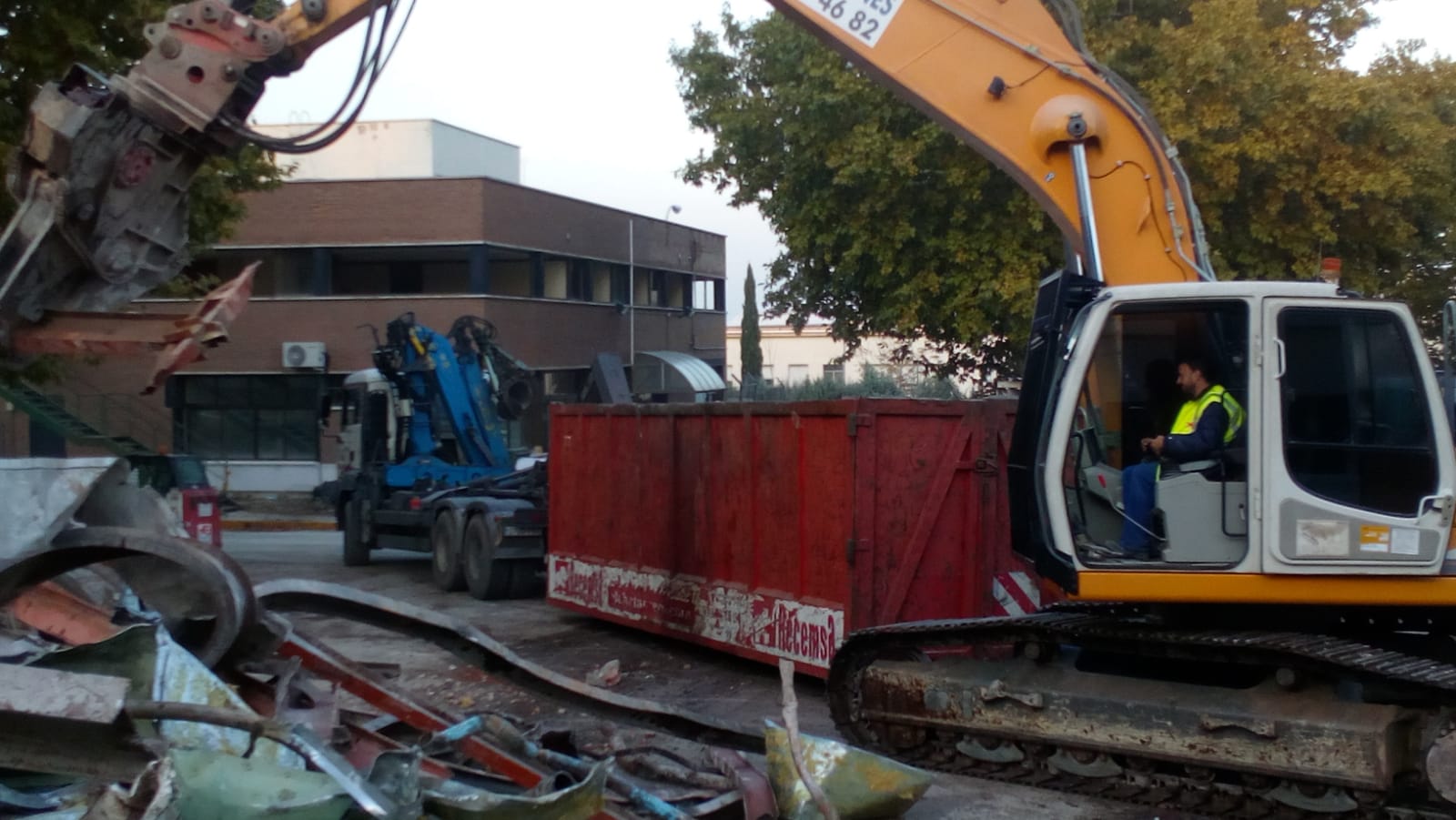 reciclaje de chatarra en derribos