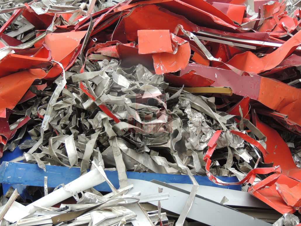 Chatarra de aluminio recorte de chapa lacada