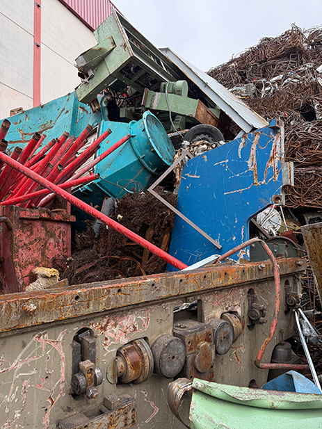 Chatarra de maquinarias y vehículos recemsa