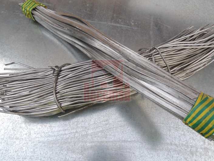 Chatarra hilo de estaño