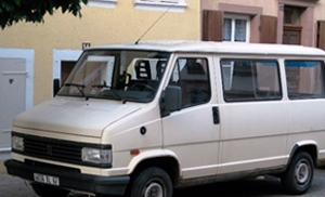 Baja de vehículos furgoneta: baja en DGT y desguace