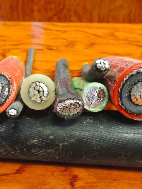 manguera-aluminio-unipolar-revuelto-1030x773